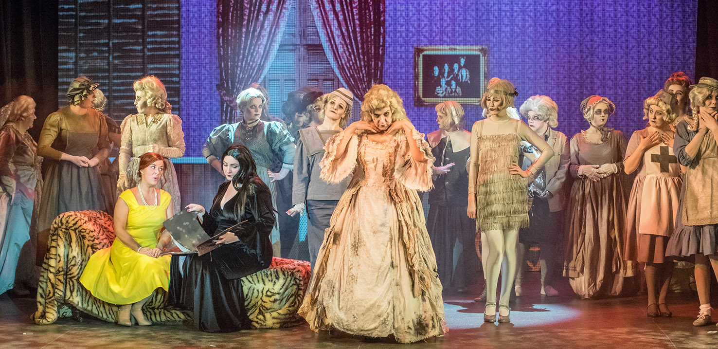 Addams Family 2 157